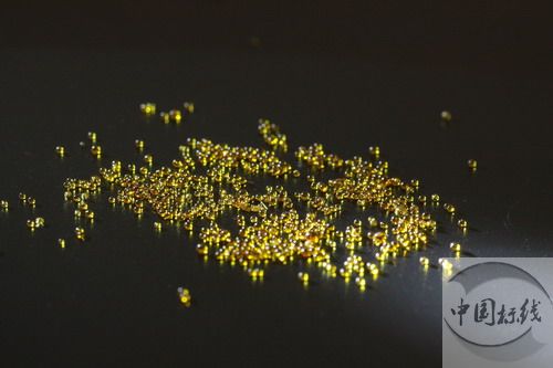 宏伟汽车零部件车间喷砂处理